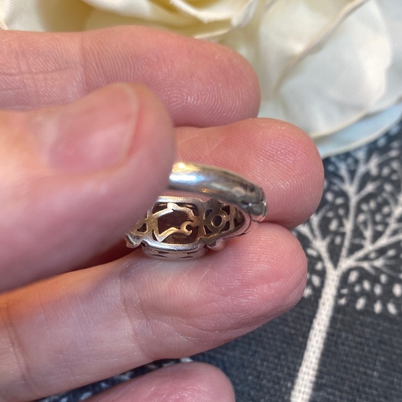 Effy Sterling Silver and 18K Ring with Light Green Gemstone😍Very Pretty! - Picture 10 of 11